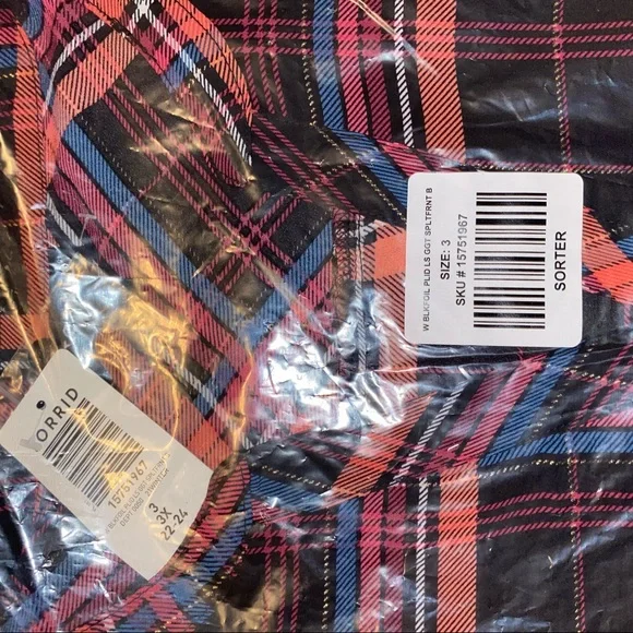 NWT TORRID Blouse - Georgette Plaid Foil Black - Picture 8 of 9